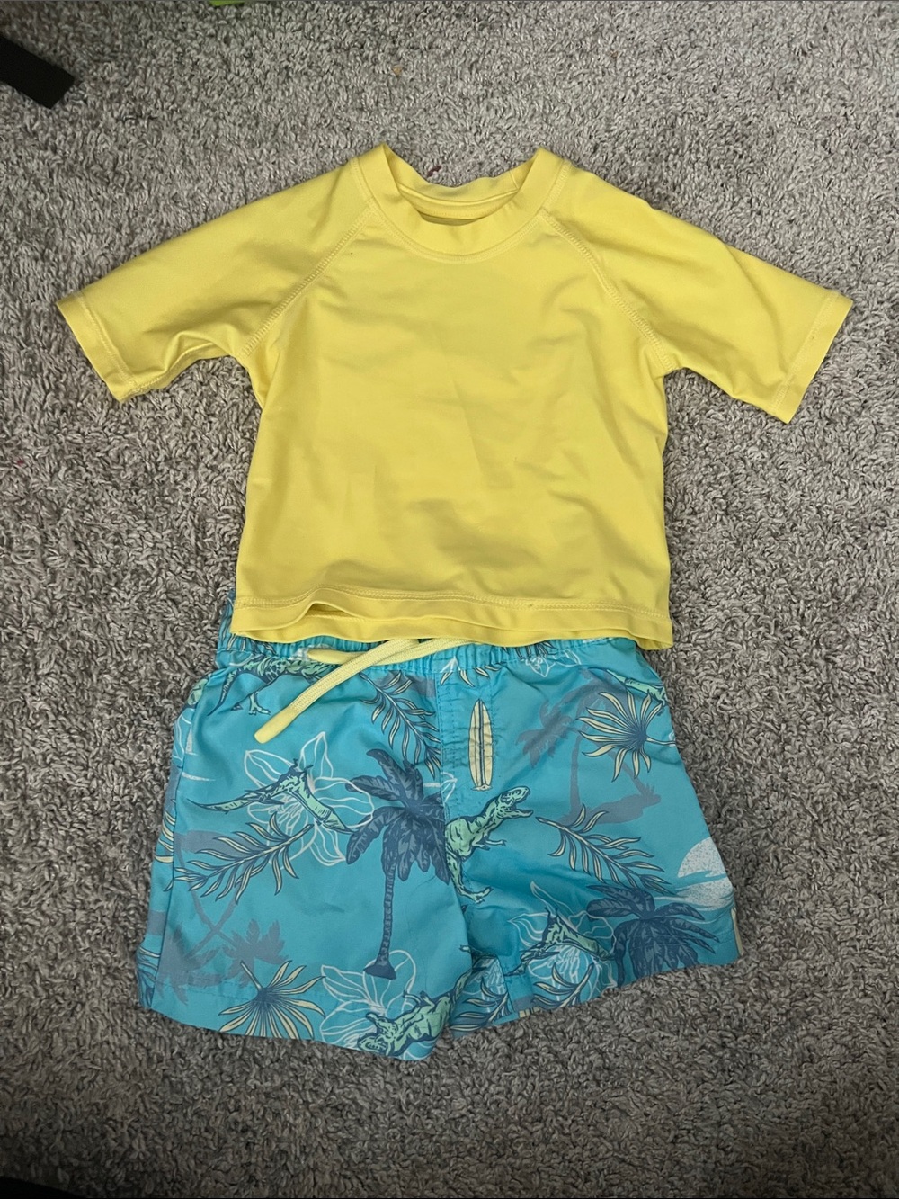 Kids Yellow Short-Sleeve Rashguard Top with Blue Tropical Swim Shorts